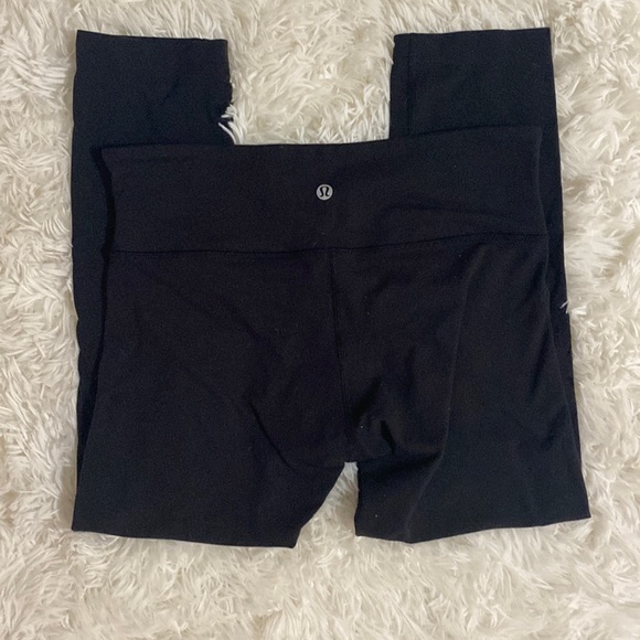 lululemon athletica Pants - Lululemon Wunder Under Crop II/ Full- On Luon